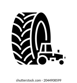 Farm Tractor Tires Glyph Icon Vector. Farm Tractor Tires Sign. Isolated Contour Symbol Black Illustration