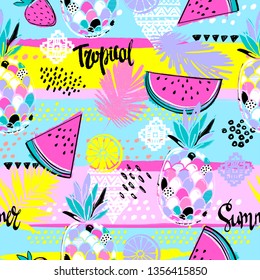 Fashion tropics funny wallpapers. Seamless pattern with pineapples, strawberries and oranges on colorful background. Bright summer fruits illustration. Fruit mix design for fabric and decor