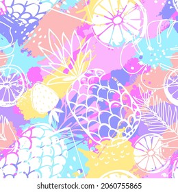 Fashion tropics funny wallpapers. Seamless pattern with pineapples, strawberries and oranges on white background. Bright summer fruits illustration. Fruit mix design for fabric and decor.