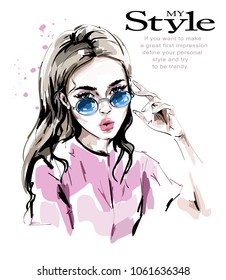 Fashion woman in sunglasses. Stylish beautiful young woman. Fashion look. Sketch.