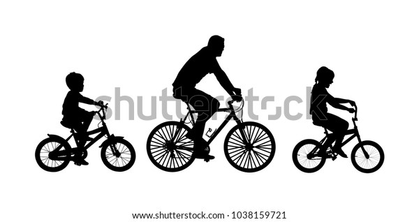 白い背景に父の日 幸せな家族の人々のベクターシルエットイラスト 父と息子と娘は自転車に乗っている お父さんと子供が自転車 を運転してる 小さな男の子と女の子はアウトドアです のベクター画像素材 ロイヤリティフリー