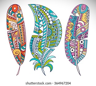 Feathers. Vintage decorative elements. Oriental pattern, vector illustration.  Islam, Arabic, Indian, Turkish, Pakistan, Chinese, Moroccan, Ottoman motifs