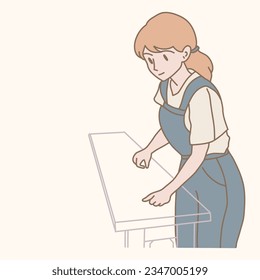 Zimmermännlicher Tischler in Uniform, der auf Holzplanken arbeitet. Handgezeichneter, flacher Cartoon-Charakter, Vektorgrafik. Handgezeichneter, flacher Cartoon-Charakter, Vektorgrafik.