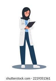 Weibliche Ärztin, die ein ärztliches Rezept schreibt. Arabianerin im Hijab, die eine Zwischenablage mit Rezeptur für den Patienten hält. Konzept der Gesundheitsversorgung, Behandlung und Pharmazie. Vektorgrafik im flachen Cartoon-Stil.