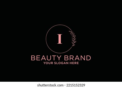 feminine floral letter I. beautiful caligraphic monogram flourish leaf boutique logo vector template stock illustration
