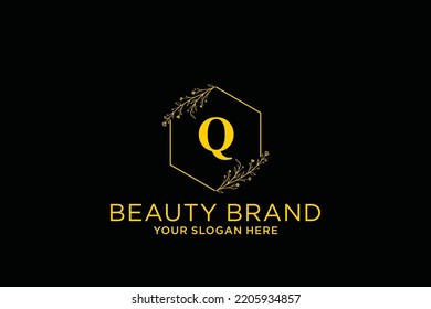 feminine floral letter Q. beautiful caligraphic monogram flourish leaf boutique logo vector template stock illustration

