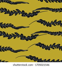 Fern leaves vector seamless pattern background. Horizontal rows of forest plant fronds. Vintage hand drawn botanical foliage backdrop. All over print for fabric, textile print, soft furnishing