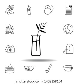 fern plant on vase outline icon. Detailed set of spa and relax illustrations icon. Can be used for web, logo, mobile app, UI, UX