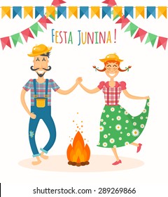 Ilustración vectorial Festa Junina - tradicional celebración brasileña. Festividades latinoamericanas de junio. Joven y mujer con ropa de granja bailando alrededor del fuego.