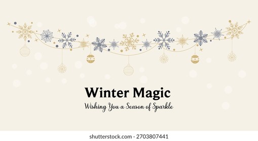 Banner horizontal festivo e elegante com uma guirlanda decorativa de ouro e flocos de neve azuis silenciados, estrelas e enforcamento ornamentos de Natal contra.