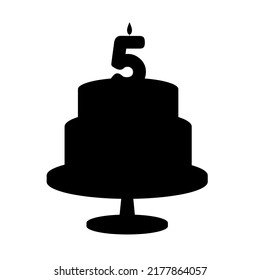 Torta de silueta festiva con una vela de cinco años. Ilustración del vector