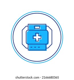 Símbolo relleno Icono del kit de primeros auxilios aislado en fondo blanco. Caja médica con cruz. Equipo médico de emergencia. Concepto de salud.  Vector