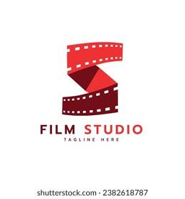 Estudio cinematográfico creativo marca de letra simple Diseño del logotipo S diseño mínimo y moderno para el cine y la industria de la producción multimedia y cinematográfica 