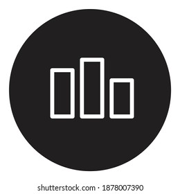Icono plano de calificación de gráfico de finanzas aislado en fondo blanco