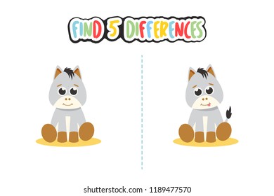 Find 5 differences from these animal character images