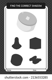 Find the correct shadows game with cap. worksheet for preschool kids, kids activity sheet
