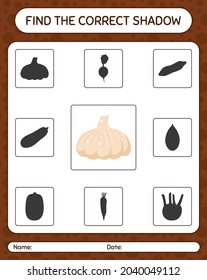 Find the correct shadows game with garlic. worksheet for preschool kids, kids activity sheet