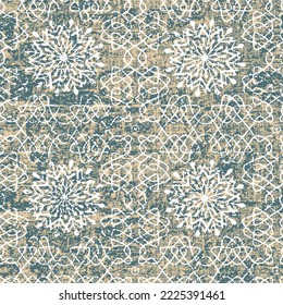 patrón de textura de encaje fino con elementos florales + textura elegante y hermosa de encaje floral para navidad de navidad floral sobre el fondo verde oscuro del bosque.