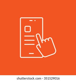 Finger berührende Smartphone-Linie Symbol für Web, Handy und Infografiken. Vektorweißes Symbol einzeln auf rotem Hintergrund.