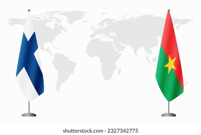 Finnland und Burkina Faso Flaggen für offizielle Treffen vor dem Hintergrund der Weltkarte.