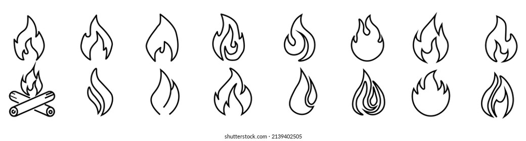 Fuego de diferentes llamas leña humo de velas 