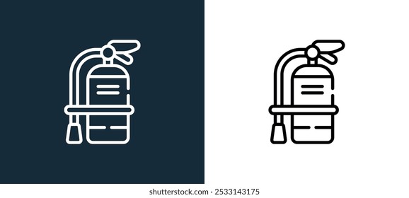 ícone do extintor de incêndio isolado em cores brancas e pretas. contorno do extintor de incêndio ícone do vetor linear da coleção de descoberta de caminho para aplicativos móveis, web e ui.