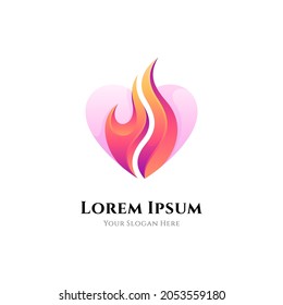 Logo de gradiente de fuego en fondo de forma de corazón listo para la plantilla