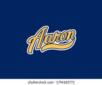 Nombre Aaron diseñado en un guión atlético amarillo con fondo azul marino. Excelente para la personalización.