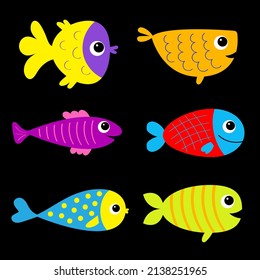 Juego de iconos de pescado. Cute kawaii caricatura graciosa de un bebé personaje. Vida marina. Coloridos acuarios marinos animales del océano. Impresión pegatina. Colección para niños. Fondo negro. Aislado. Diseño plano. Ilustración del vector