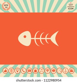 Fish skeleton icon