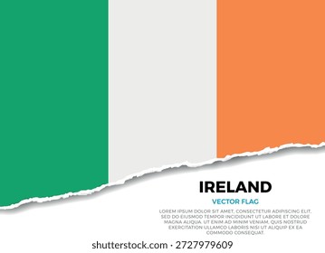 Bandera de Irlanda. Creativo efecto de borde de papel rasgado sobre fondo transparente con irregularidades irregulares. Una apariencia tridimensional con sombras realistas, como si hubiera sido rasgada para revelar una superficie blanca debajo