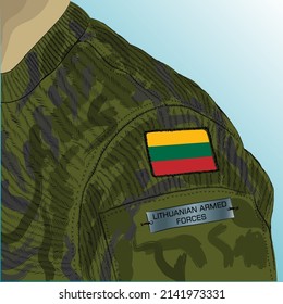 Flagge Litauens auf Soldatenarm. litauische Armee	