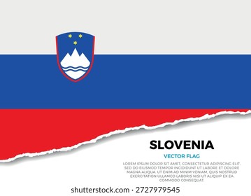 Bandera de Eslovenia. Creativo efecto de borde de papel rasgado sobre fondo transparente con irregularidades irregulares. Una apariencia tridimensional con sombras realistas, como si hubiera sido rasgada para revelar una superficie blanca debajo