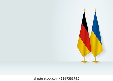 Die Flaggen Deutschlands und der Ukraine stehen auf dem Flaggenstand und treffen sich zwischen zwei Ländern. Vektorvorlage.