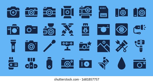 flash icon set. 32 filled flash icons. Included Photo camera, Camera, Flashlight, Usb, Stick, Pendrive, Spotlight, Sd card, Image, Capture, Blur, Selfie icons