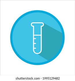 Fragesymbol. Wissenschaftlicher Versuchskolben einzeln auf weißem Hintergrund.