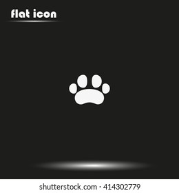 Flat animal paw.