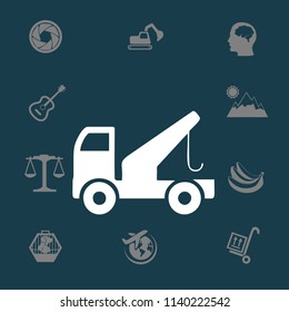 Flat evacuator car  icon. Vector