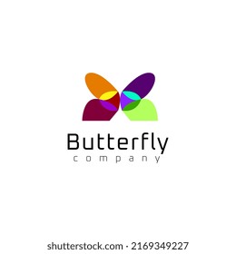 plantilla de logotipo de mariposa divertida plana