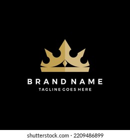 Vector de diseño de logotipo de corona dorada plana
