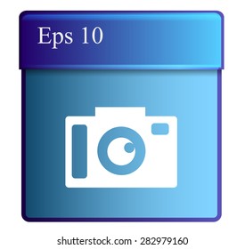 Flat icon of a camera