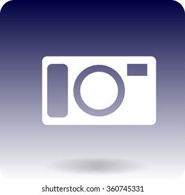 Flat icon of a camera