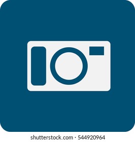 Flat icon of a camera