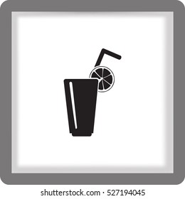 Icono plano. Un vaso con paja. Jugo de cítricos.
