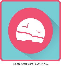 Flat icon. Sea and sky. Birds fly in the sky. Sunny resort.