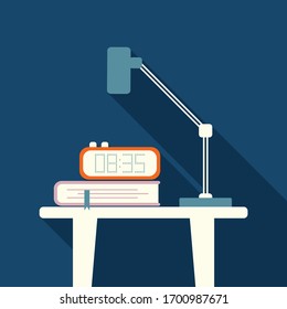 Flache Illustration mit Nachttisch und Bücher mit einer Lampe darauf.
Farbillustration mit blauem Hintergrund.
