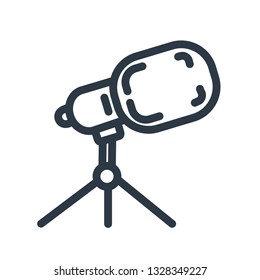 Flat minimal style microphone symbol vector icon
