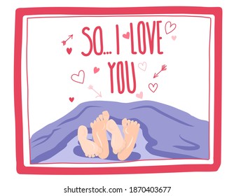 Flaches St. Valentins Tagesbild von barfuß Paar in der Liebe Sex unter blauer Decke. Romantisches Kartendesign mit zwei Paar nackter Füße unter einem Blech mit rotem Rahmen und süßem Zeichen