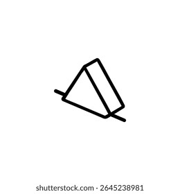 Un ícono de Vector plano que ilustra una operación de barrido con un perfil triangular que se mueve a lo largo de una trayectoria diagonal. Estilo Monoline. Aislado en blanco.