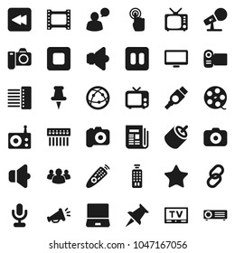 Flat vector icon set - film frame vector, spool, camera, microphone, radio, newspaper, speaker, tv, remote control, internet, touchscreen, speaking man, monitor, notebook pc, link, group, favorites